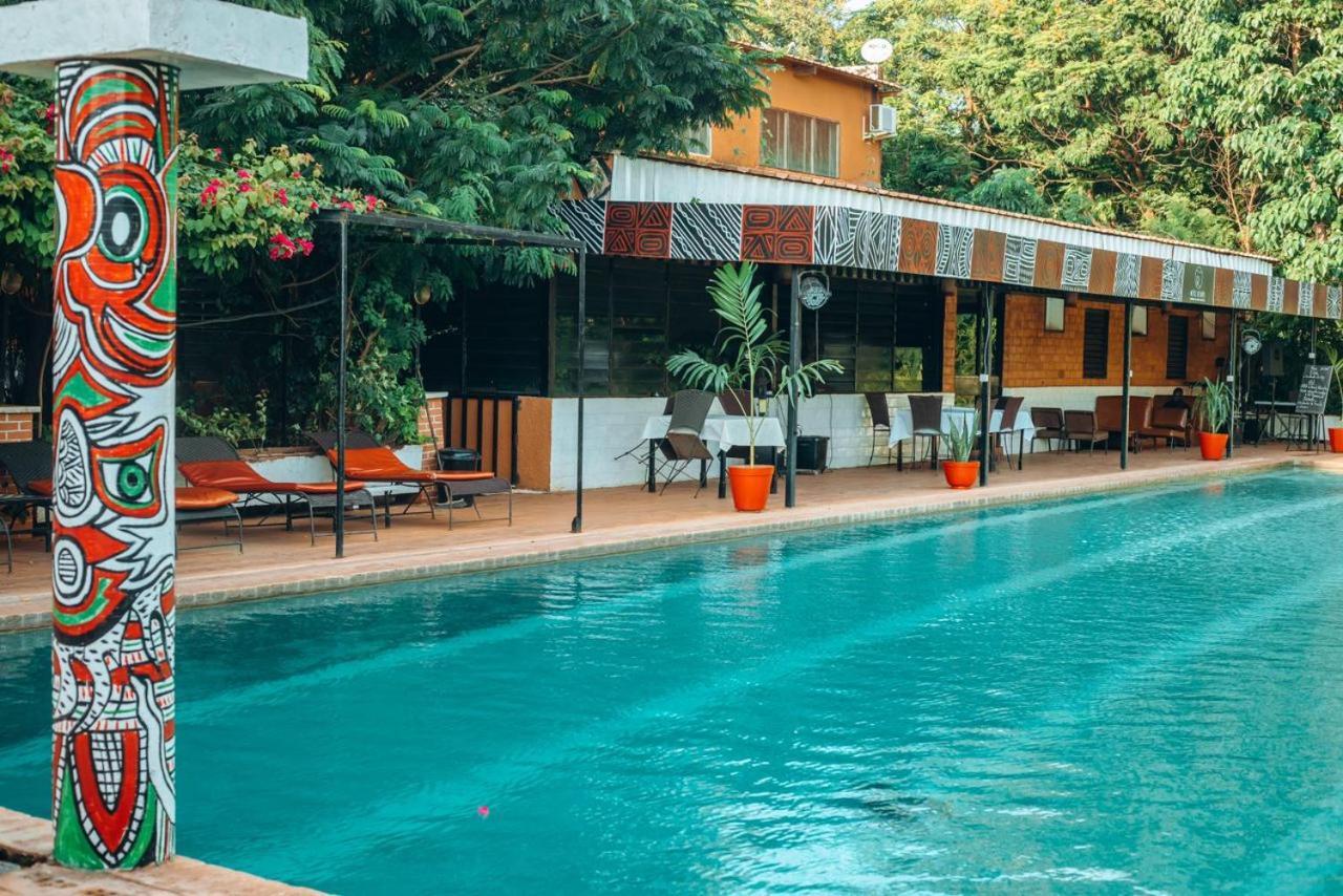 Hotel Ricardo Уаґадуґу Екстер'єр фото